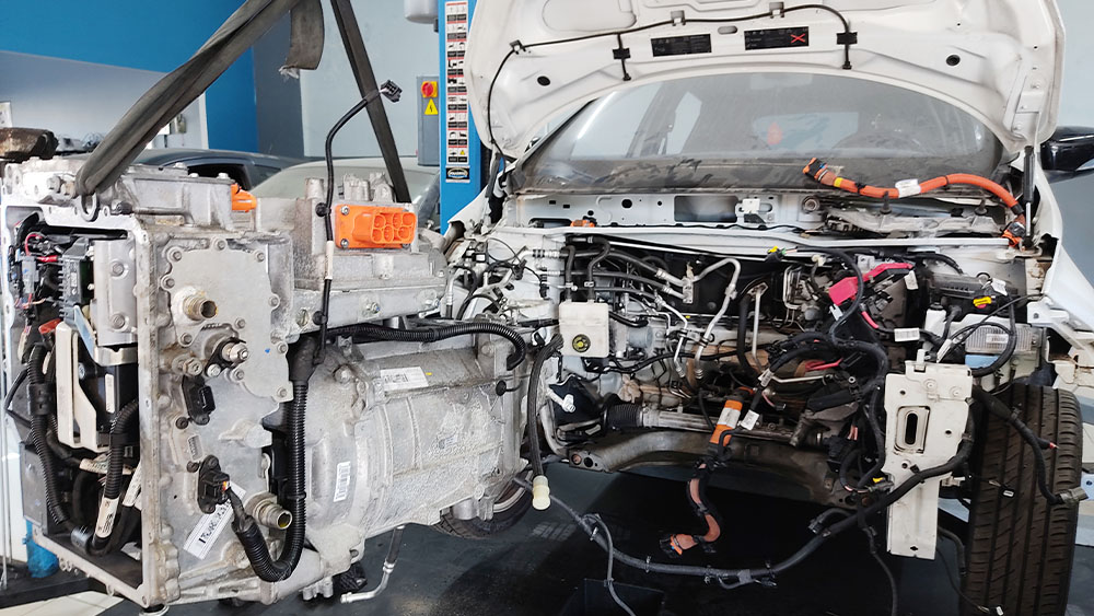 Επισκευή ηλεκτροκινητήρα και Inverter από Renault Zoe Electric — εικόνα 8