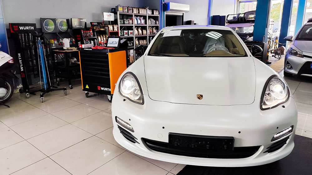 Επισκευή υβριδικής μπαταρίας από Porsche Panameda Hybrid — εικόνα 3