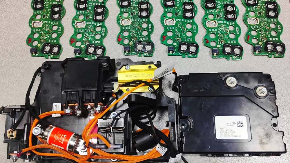 Επισκευή υβριδικής μπαταρίας από Land Rover I405 με τις εξής βλάβες — εικόνα 6